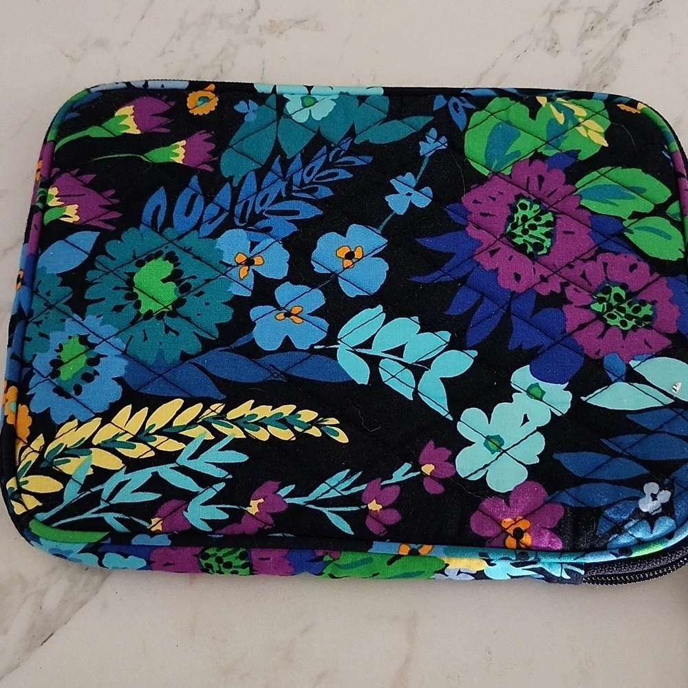 Vera Bradley 